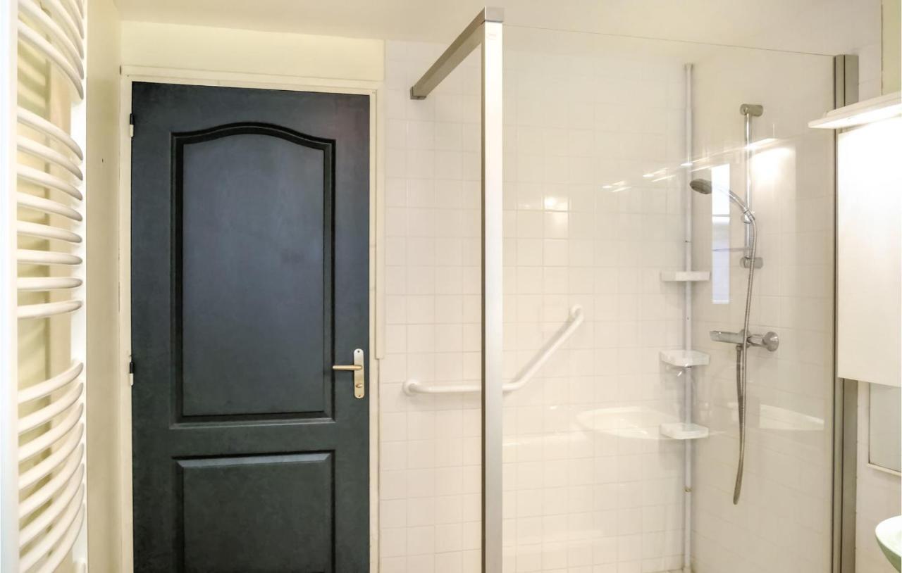 Gorgeous Apartment In Pirou With Kitchen Ngoại thất bức ảnh